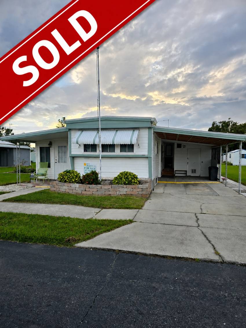 Dade City, FL Mobile Home for Sale located at 11133 Mockingbird Harmony Heights Community